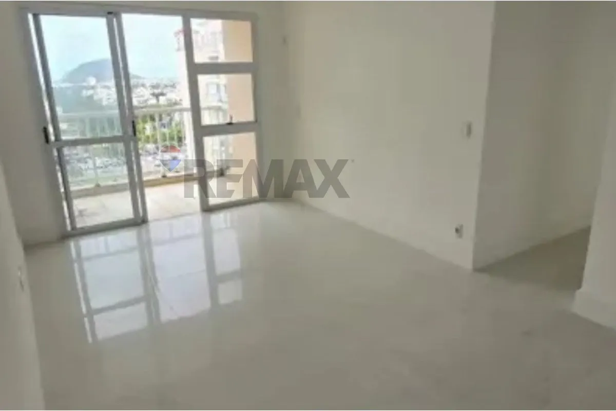 Imagem VENDO APTO 2 QUARTOS 1 SUITE C/ DEP CONDOMINIO NOVA BARRA RECREIO