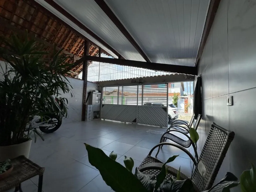Imagem CASA COM 85,00 m² - MARACANÃ - PRAIA GRANDE SP