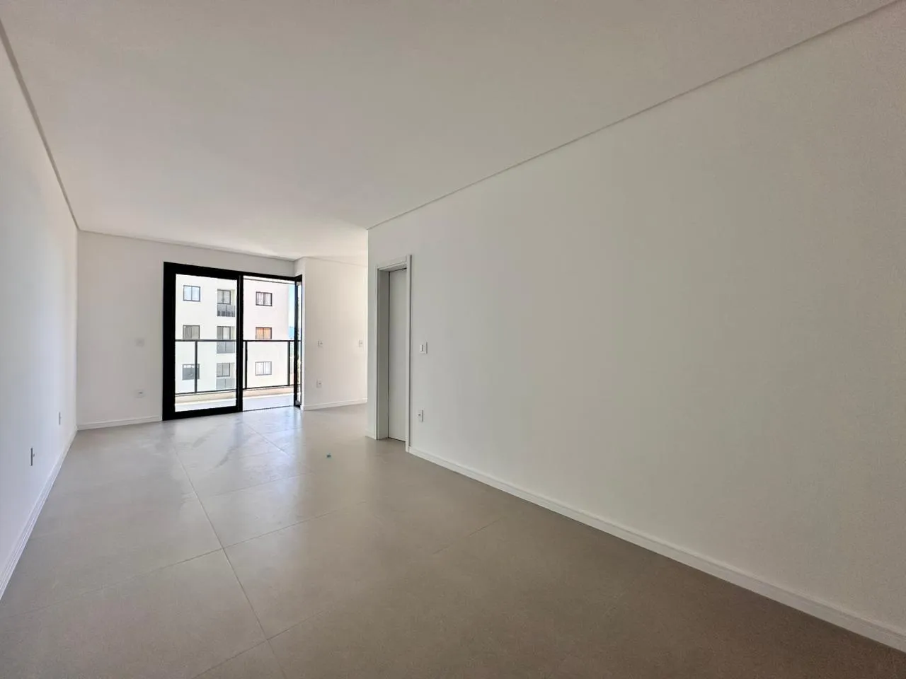 Imagem Apartamento com vista para o mar à venda com 119.47m2 por R$ 1.450.000,00