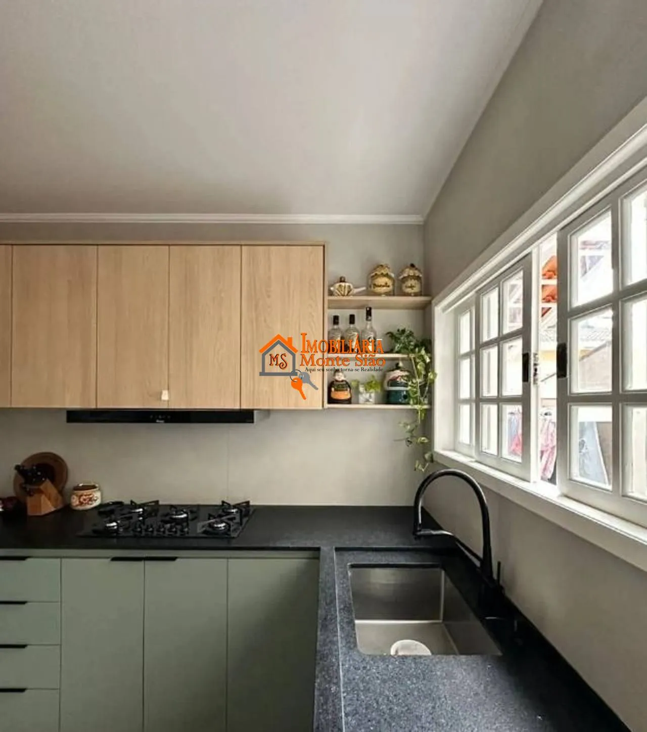 Imagem Sobrado com 3 dormitórios à venda, 187 m² por R$ 1.010.000 - Jardim Maia - Guarulhos/SP