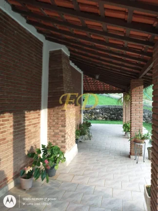 Imagem Sitio em Atibaia / Próximo ao Portão com Escritura