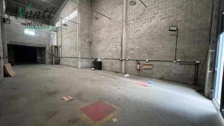 Imagem Galpão Comercial à Venda no Bairro Paquetá, Santos - SP