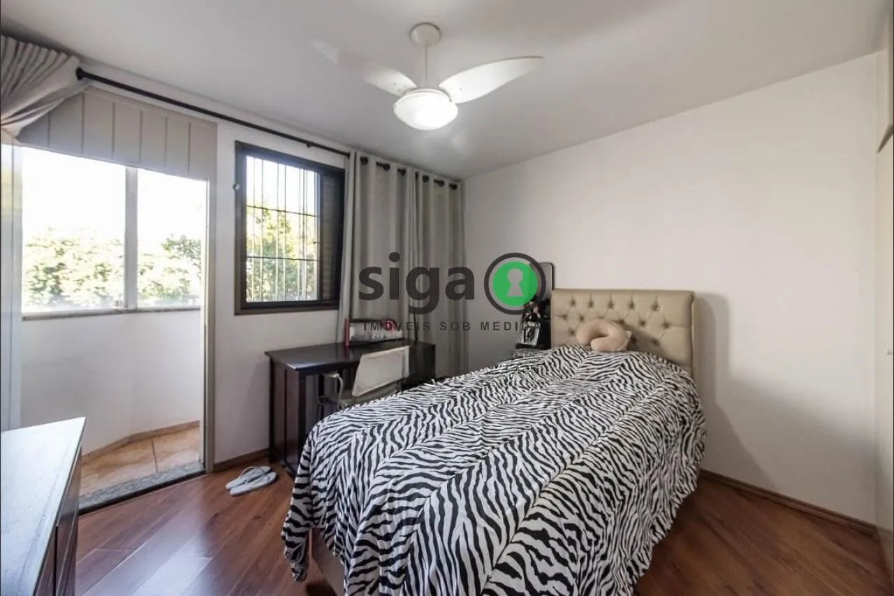 Imagem Casa à venda com 249 m², 4 quartos e 4 vagas no Parque Jabaquara!