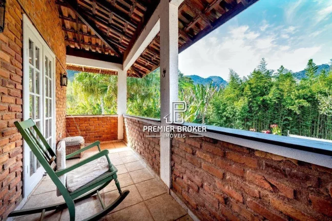 Imagem Casa à venda, 400 m² por R$ 880.000,00 - Córrego das Pedras - Teresópolis/RJ