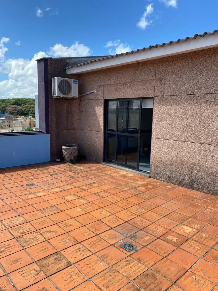 Imagem Sala comercial duplex com churrasqueira