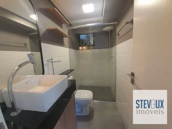 Imagem Apartamento totalmente reformado com 2 suítes e cozinha americana- Está locado , Venda com renda