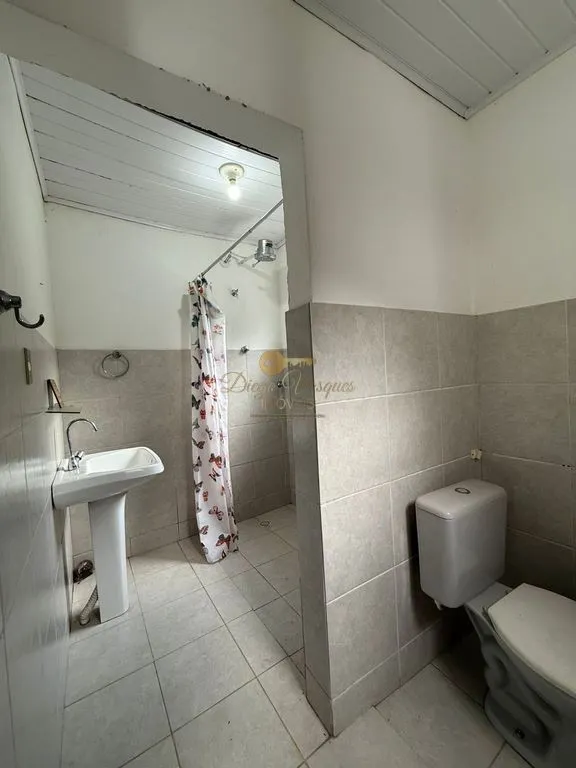 Imagem Casa para Venda em Guapimirim / RJ no bairro Limoeiro