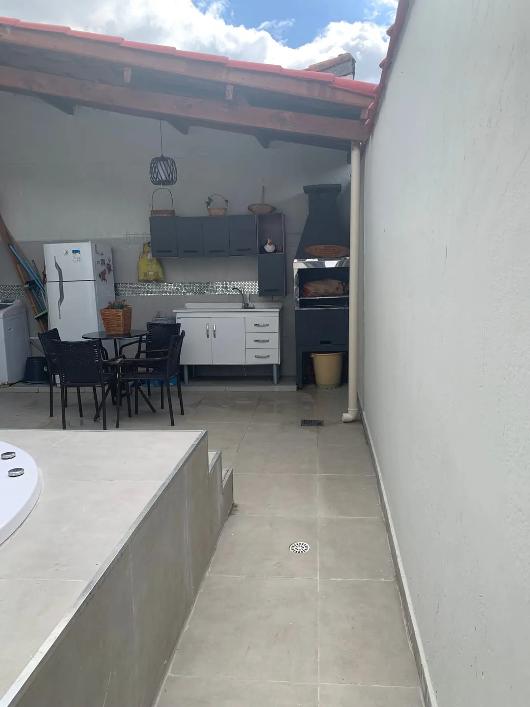 Imagem Casa à venda 2 Quartos, 1 Suite, 2 Vagas, 160M², Crispim, Pindamonhangaba - SP