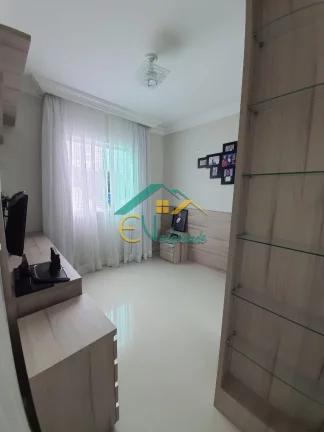 Imagem Sobrado à venda no Bairro Alto Curitiba PR