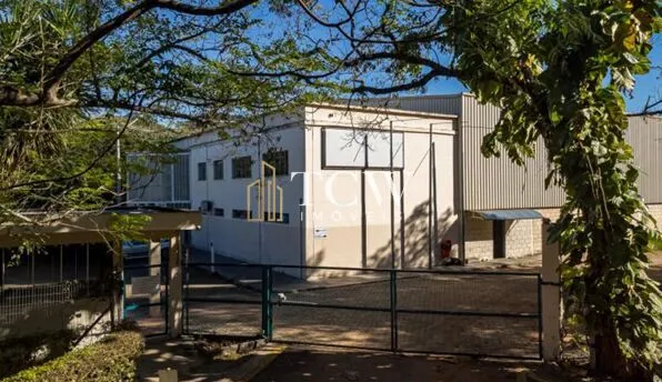 Imagem Galpão Industrial à Venda em Itatiba | 3.003 m² | Terreno de 30.000 m² | Itatiba/SP