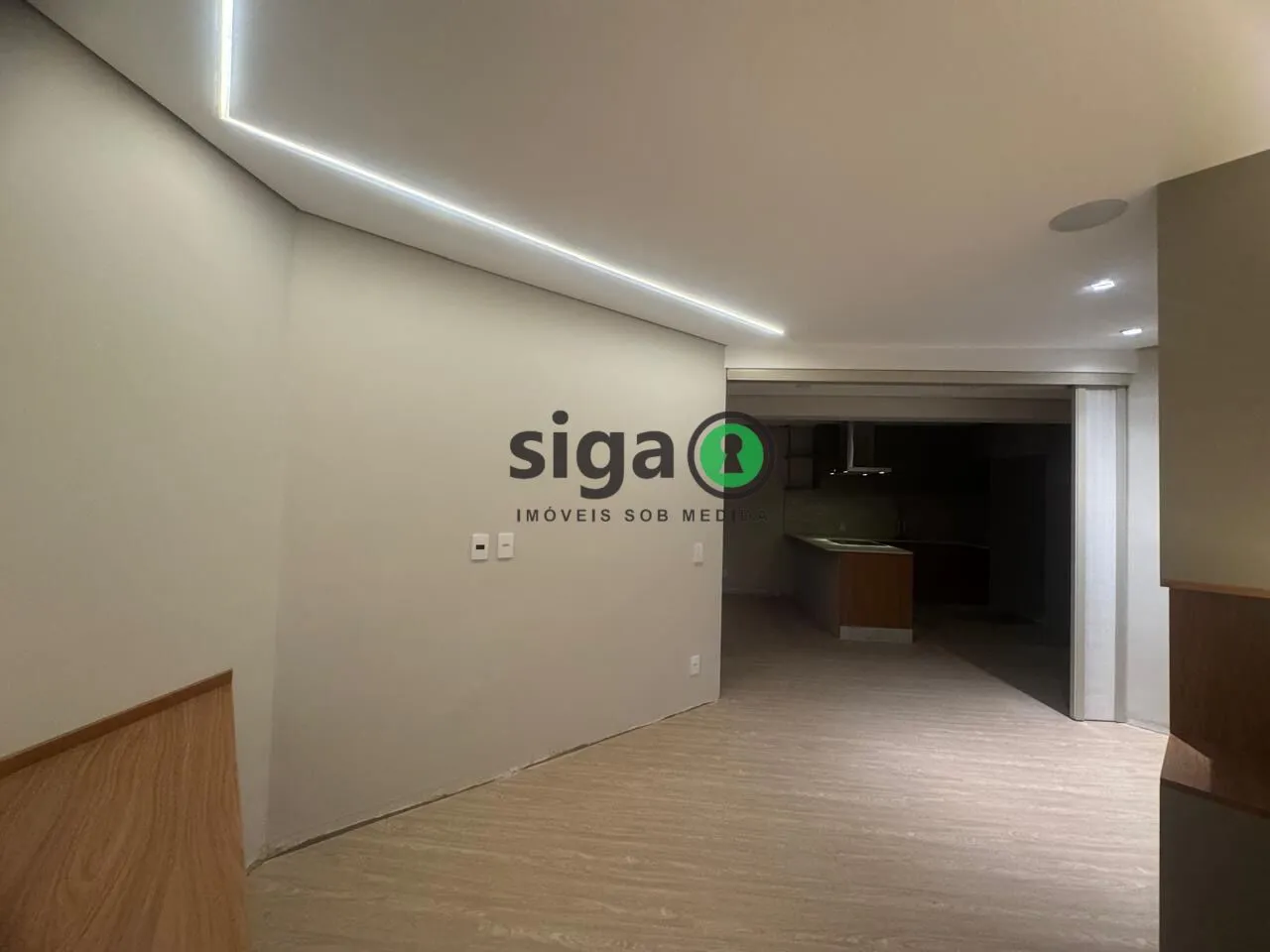 Imagem Apresentamos um apartamento totalmente reformado, elegante e funcional