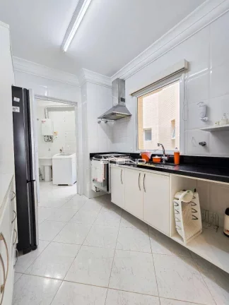 Imagem Apartamento Pé na Areia à venda com 3 Dormitórios 1 Suíte 113m², 2 vagas - Riviera de São Lourenço, Bertioga SP.
