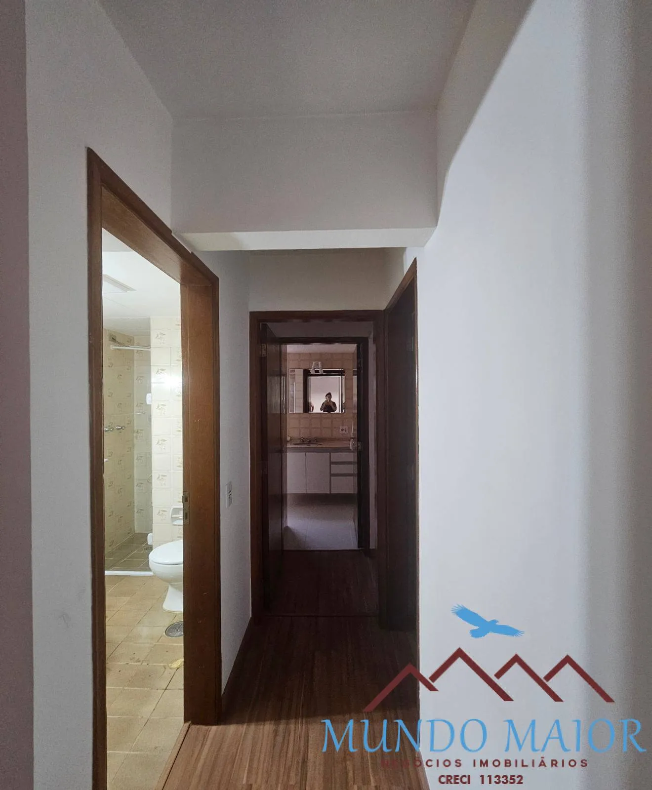 Imagem Seu Novo Lar Te Espera! 85m² Reformado, 2 Dorms (1 Suíte) -200m do Metro