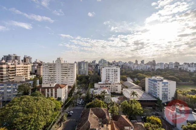 Imagem No Moinhos de Vento, 139m², 3 dormitórios, suíte, 2 vagas e infraestrutura.