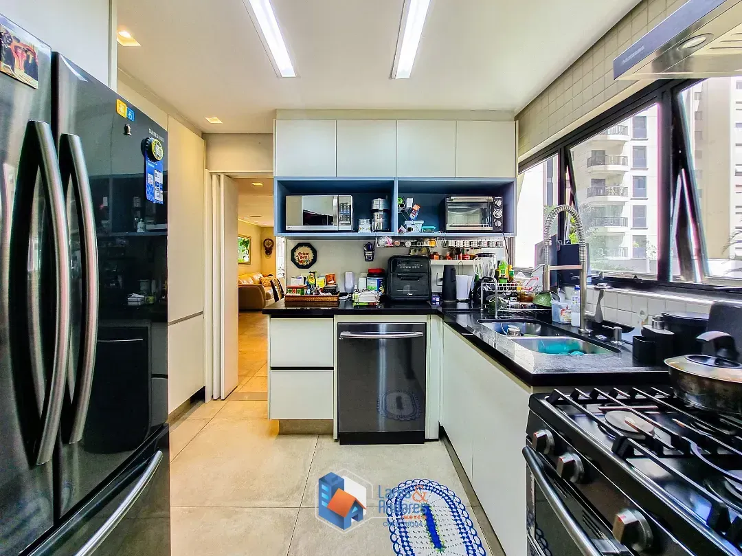 Imagem Apartamento para venda em Moema com 2 quartos, sendo 2 suítes, 98m²