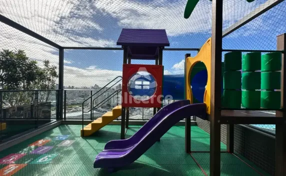 Imagem Apartamento à venda com 3 quartos 1 suíte, 98m² em Kobrasol São José