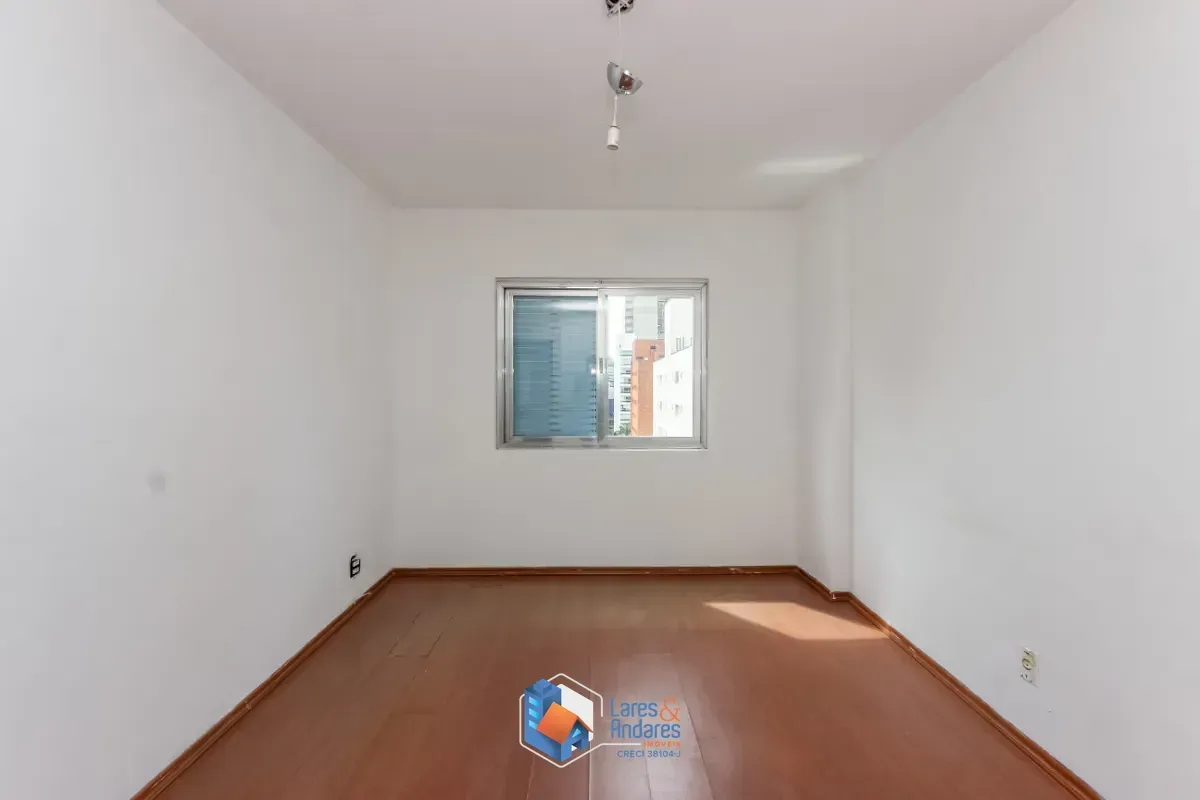 Foto do imóvel Apartamento para venda em Vila Uberabinha com 2 quartos, 72m² em Rua Inhambú