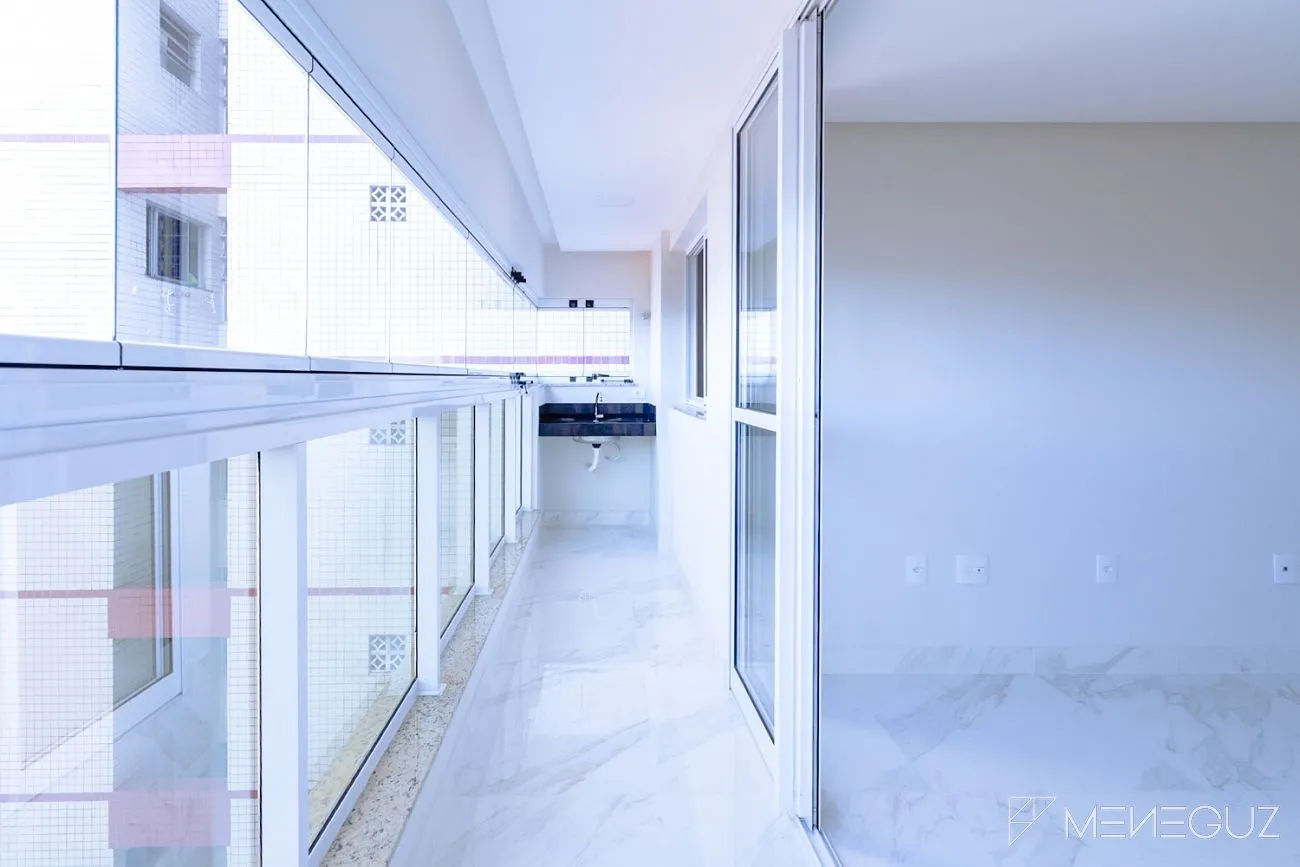 Imagem Apartamento venda - Guarapari Centro composto por 2 quartos, sendo uma suíte, finamente mobiliado e decorado com área de lazer completa na cobertura
