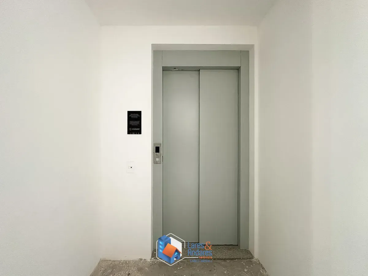 Imagem Apartamento para venda em Campo Belo com 3 quartos, sendo 3 suítes, 206m²