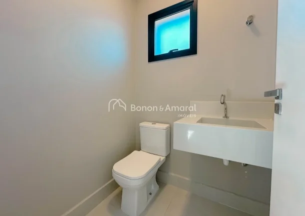 Imagem Maravilhoso Sobrado, acabamento de primeira, com 3 quartos sendo 3 suítes e a master com closet, co...