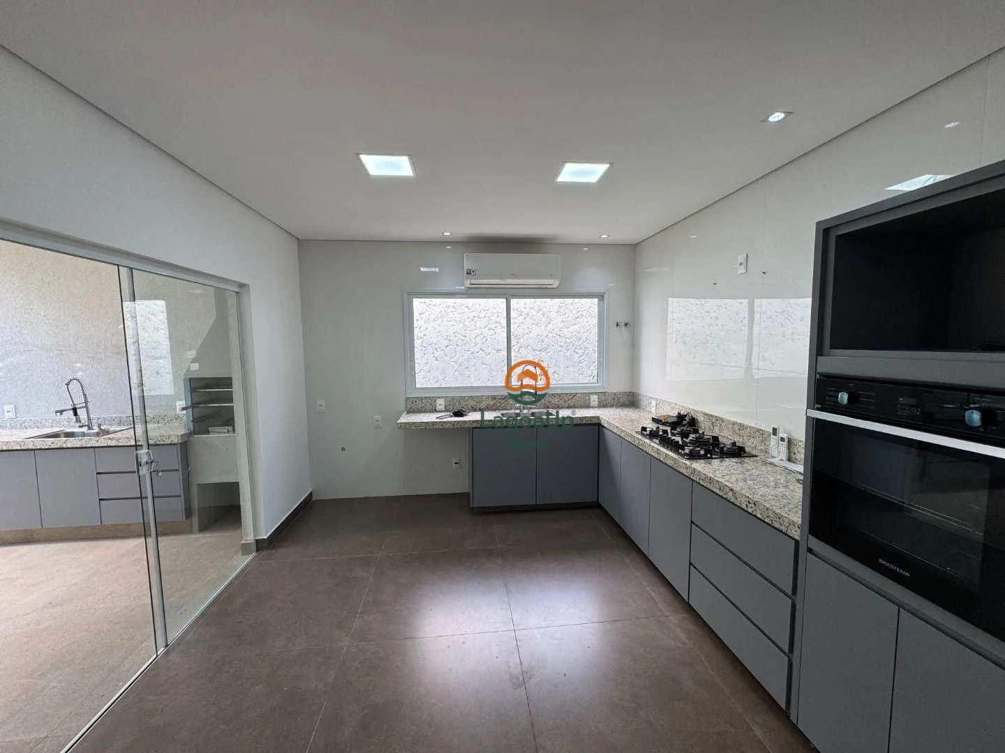 Imagem Casa com 4 dormitórios à venda, 214 m² por R$ 1.290.000,00 - Condomínio Residencial Pequi - Lagoa Santa/MG