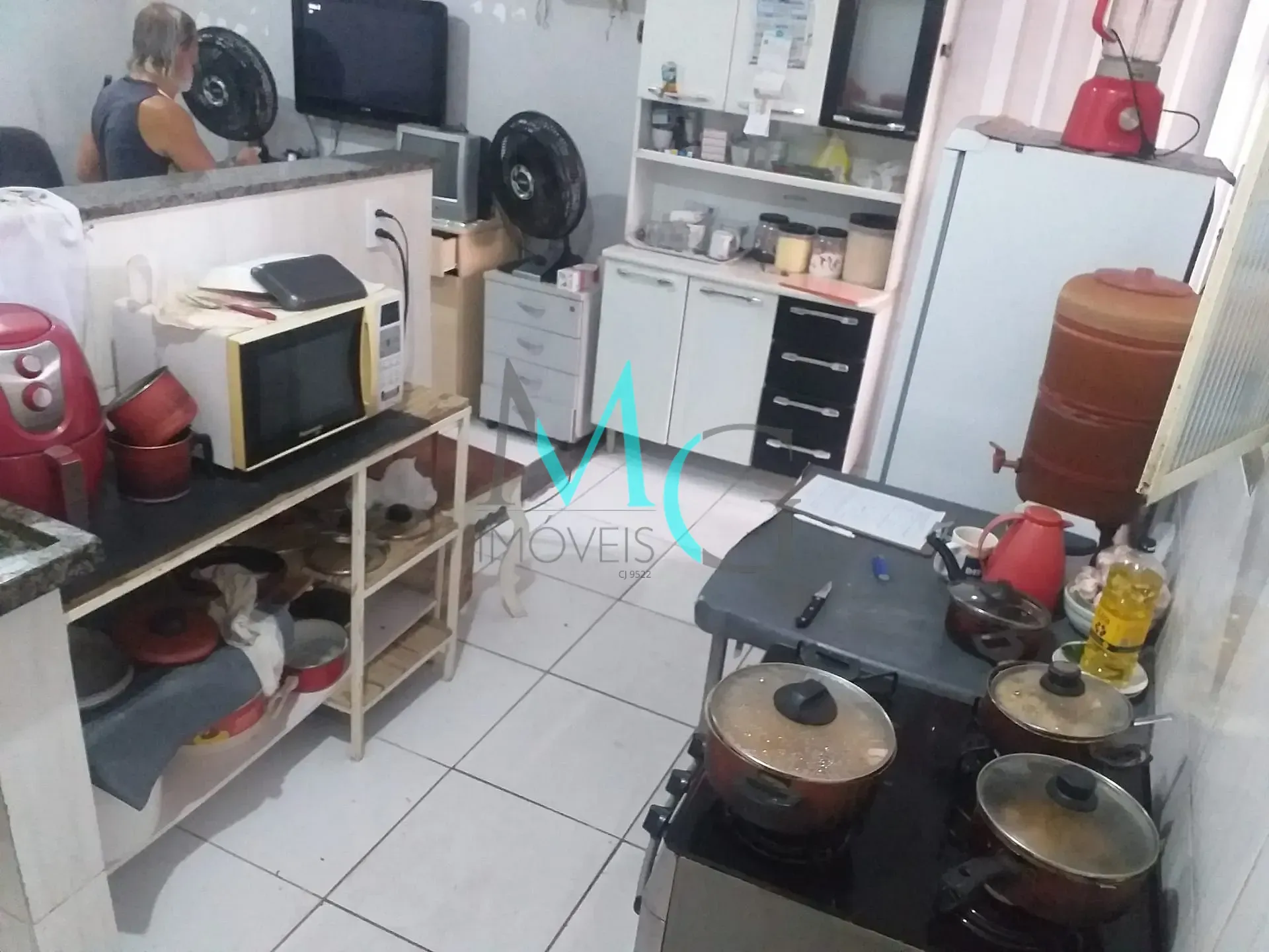 Imagem Kitnet em Campo Grande de 27 m²- Excelente Localização, Próxima ao West Shopping