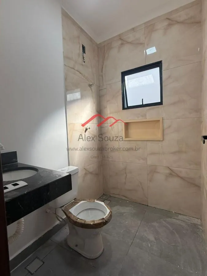 Imagem Casa para Venda em Hortolândia, Parque Bellaville, 2 dormitórios, 1 suíte, 1 banheiro, 2 vagas