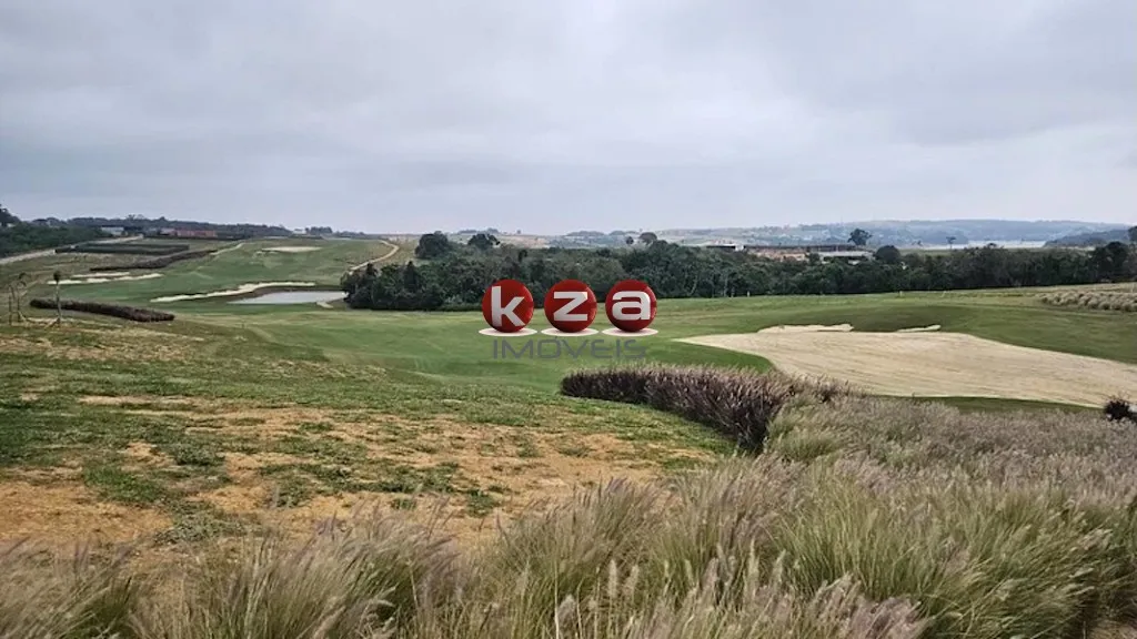 Imagem Terreno de 2.100 m² à venda no Condomínio Portofino em Piedade-SP: Conquiste seu espaço exclusivo!