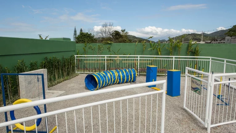Imagem TERRENO RESIDENCIAL em São José - SC, Forquilhas