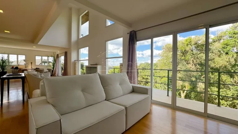 Imagem Casa de condomínio em Campos do Jordão