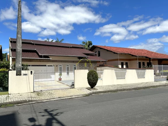 Foto do imóvel Casa plana Averbada no Bom Retiro próximo do Shopping Garten TOTVS e Cassol !!