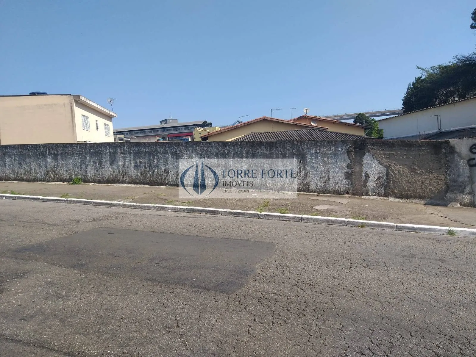 Imagem Terreno com imóvel antigo Cidade São Mateus
