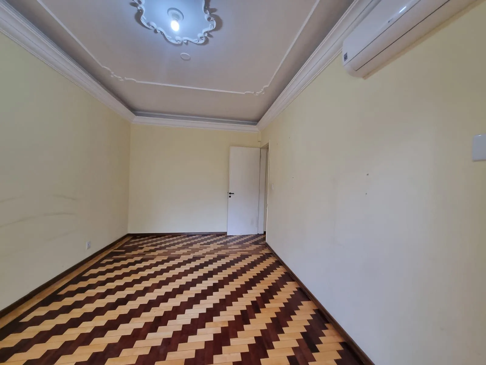 Imagem Apartamento de 3 quartos no bairro Centro