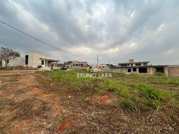 Imagem Terreno à venda, 1025 m² por R$ 250.000,00 - Condomínio Gran Ville - Igarapé/MG