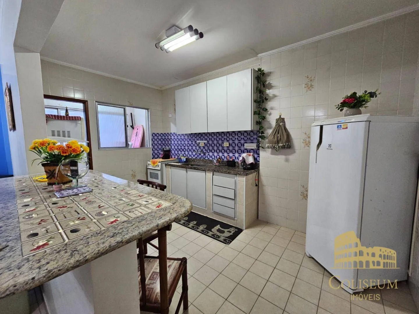 Imagem Apartamento com 1 dormitório à venda, 54 m² por R$ 300.000,00 - Ocian - Praia Grande/SP