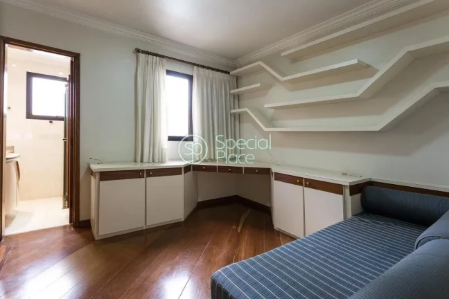 Imagem 235 metros 4 dormitórios 4 suítes 6 banheiros 4 vagas Piscina aquecida Espaço zen Hidromassagem A...