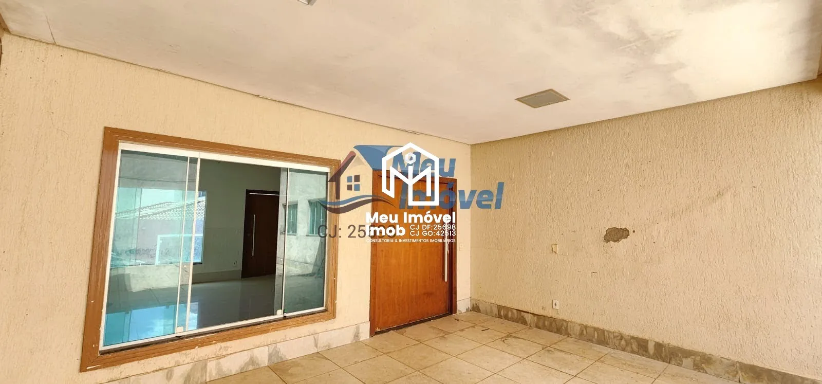 Imagem Casa 4 Quartos 1 Suíte 4 Vagas 300m² Depósito Piscina