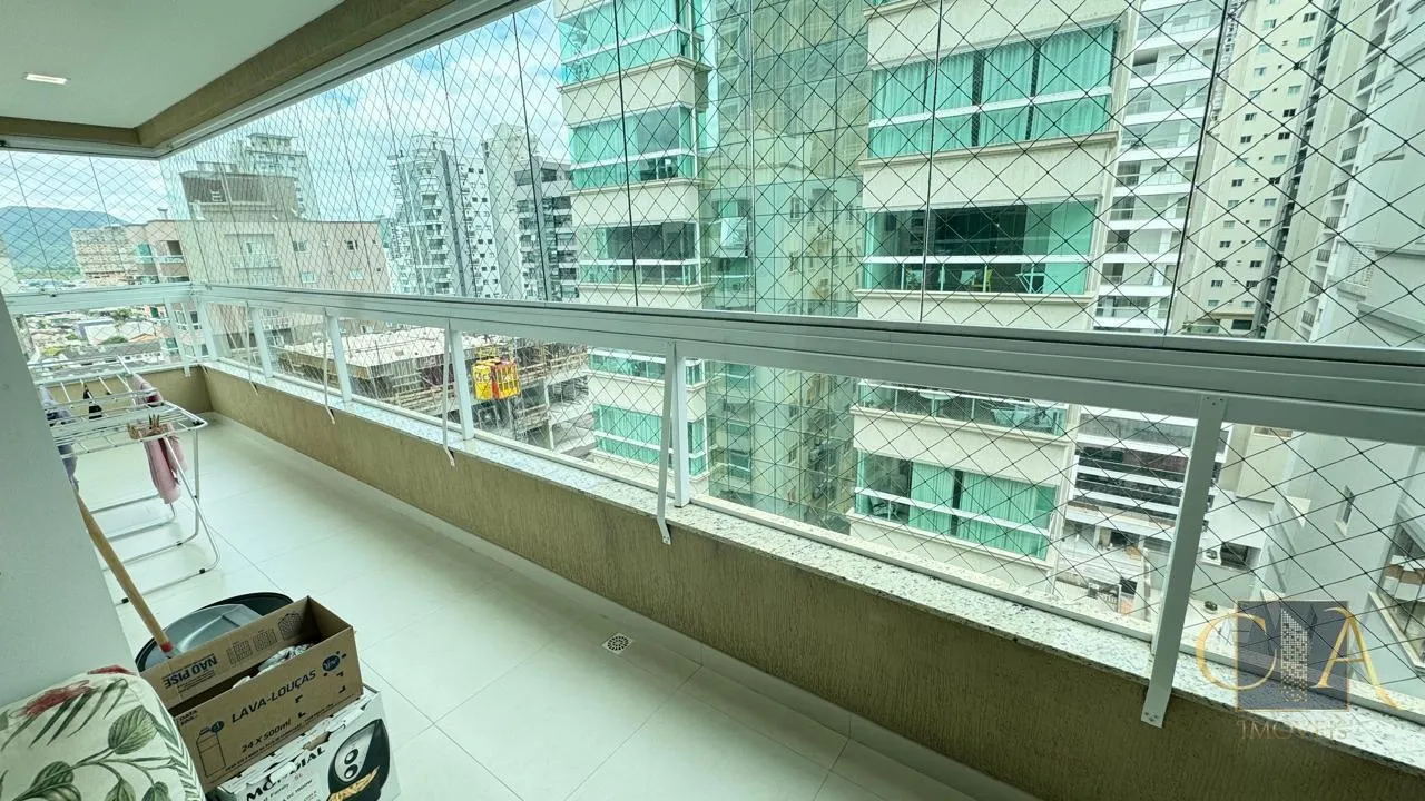 Imagem Apartamento para Venda em Itapema, Meia Praia, 3 dormitórios, 1 suíte, 2 banheiros, 2 vagas
