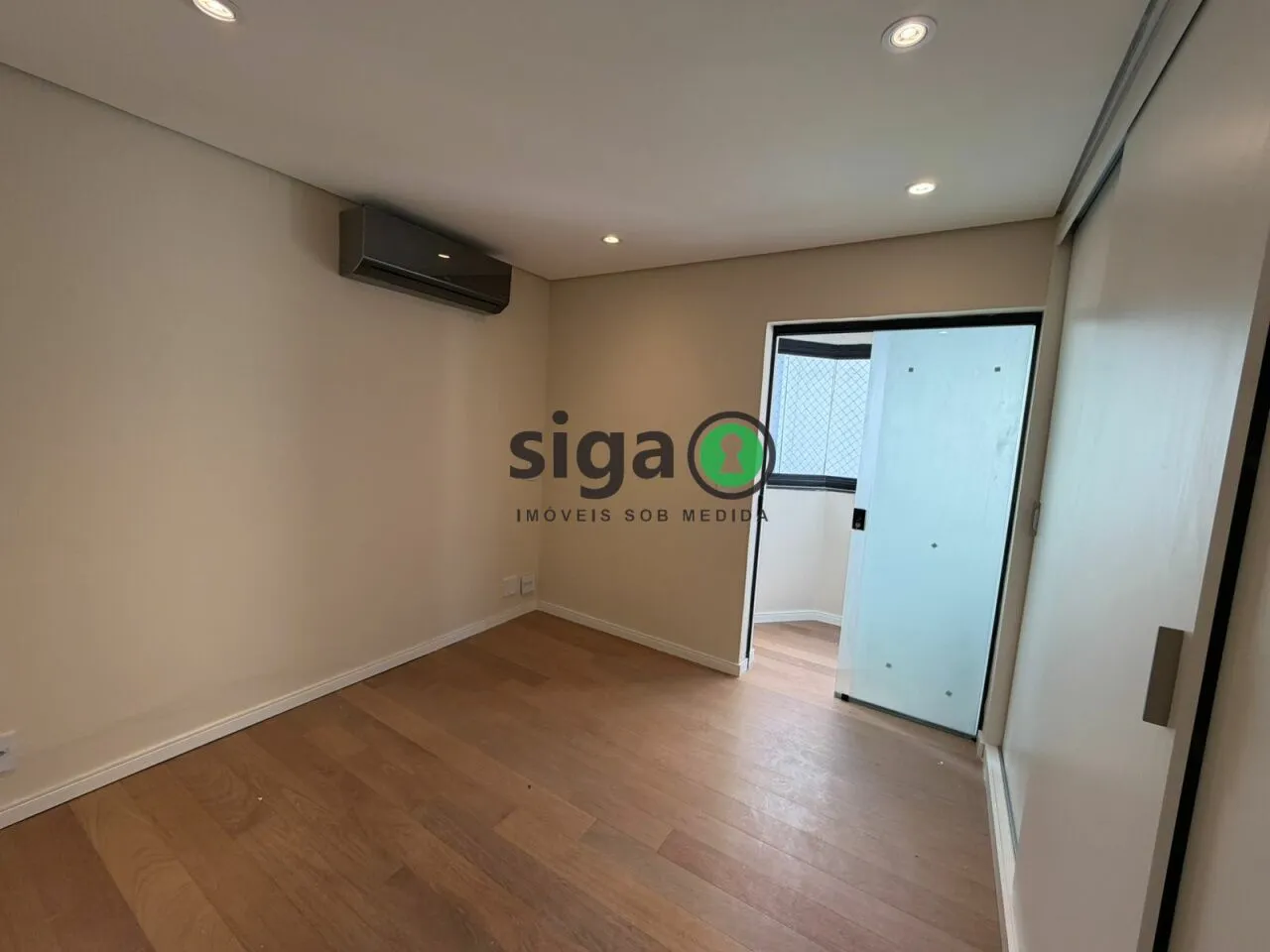 Imagem Apartamento a venda na Vila Olímpia com 3 quartos e 2 vagas