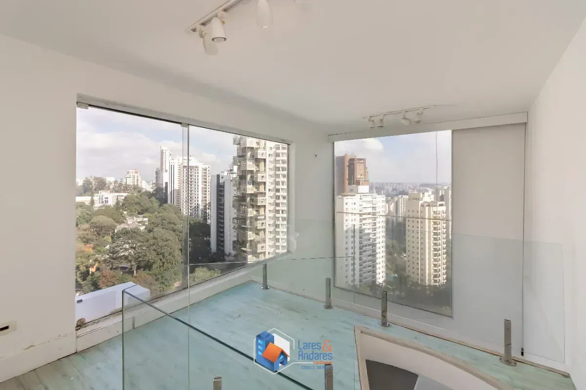 Imagem Cobertura para venda em Vila Andrade com 3 quartos, sendo 1 suíte, 147m²
