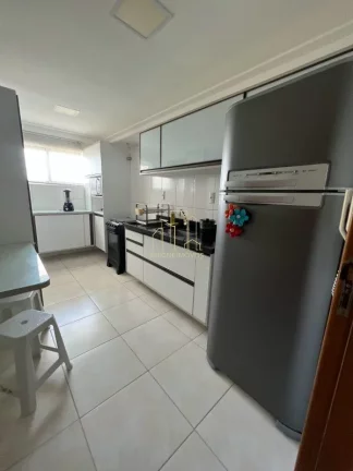 Imagem Excelente cobertura com vista deslumbrante com três quartos e varandão a venda em Lauro de freitas