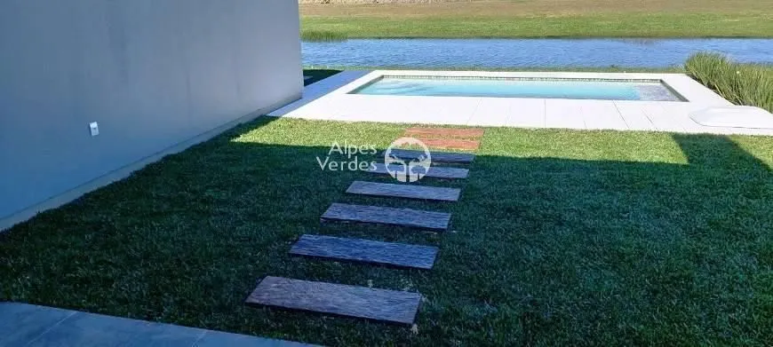 Imagem Casa de Condomínio à Venda em Reserva das Aguas, Torres - RS