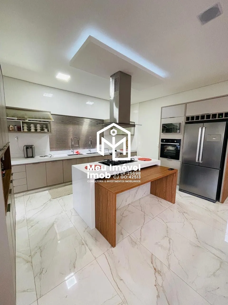 Imagem Alto da Boa Vista Casa 4 Quartos 4 Suítes 4 Vagas 400 m²