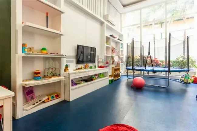 Imagem Imperdível oportunidade: Apartamento de 2 quartos e 2 suítes no Itaim Bibi, São Paulo! 123m², 3 salas, 4 banheiros e 2 vagas.