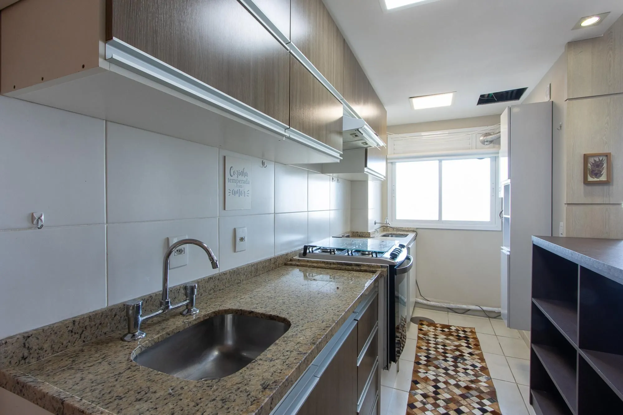 Imagem Apartamento com 2 dormitórios e 60m² à venda no bairro Tristeza