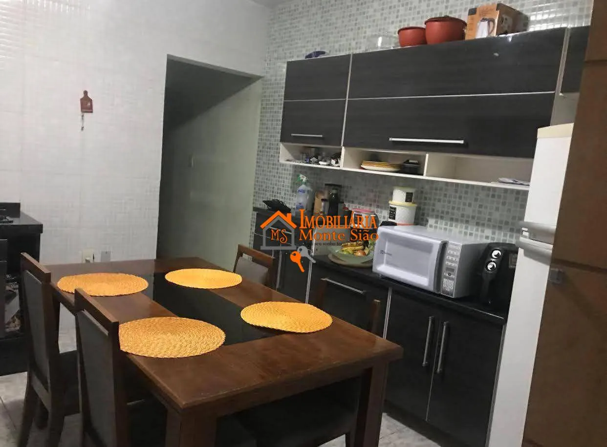 Imagem Sobrado com 3 dormitórios à venda, 360 m² por R$ 800.000,00 - Parque Continental II - Guarulhos/SP