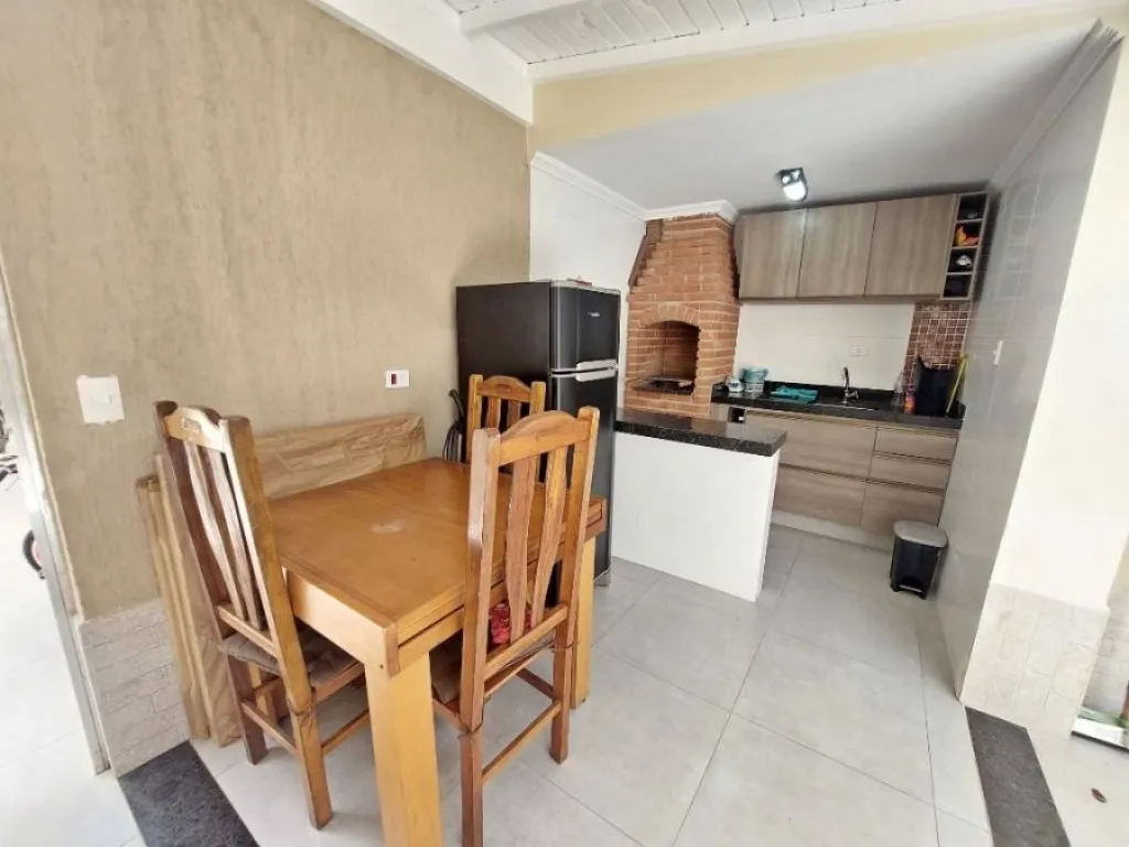 Imagem CASA COM 110,00 m² - GUILHERMINA - PRAIA GRANDE SP