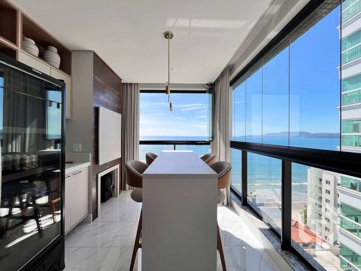 Foto do imóvel Apartamento de luxo à venda, no Beach House em Itapema, com 4 quartos, 185m2
