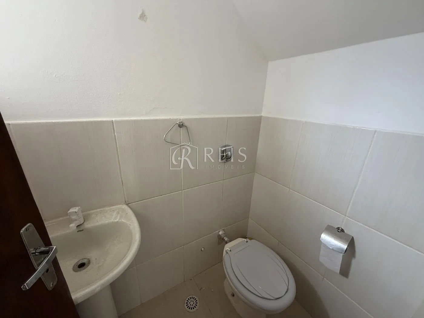Imagem Casa para Venda em Rio das Ostras, Chácara Mariléa, 2 dormitórios, 2 banheiros, 2 vagas
