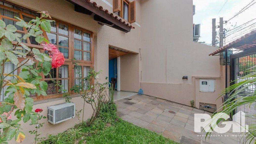 Imagem Casa 3 dorm 210m² privativos na rua: Heitor Manganelli - Bairro Jardim Itu